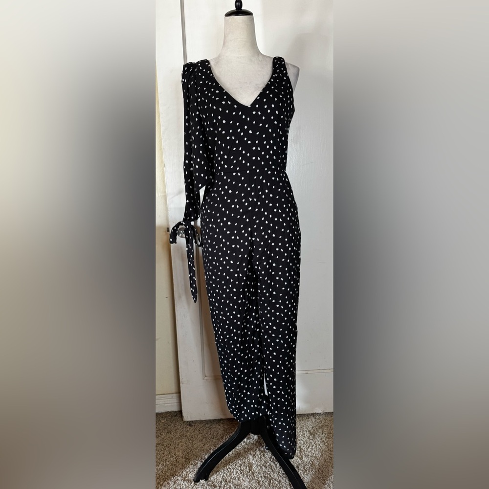 Lulus Aislinn Black Jumpsuit One Shoulder Sleeveless Romper asymmetrical